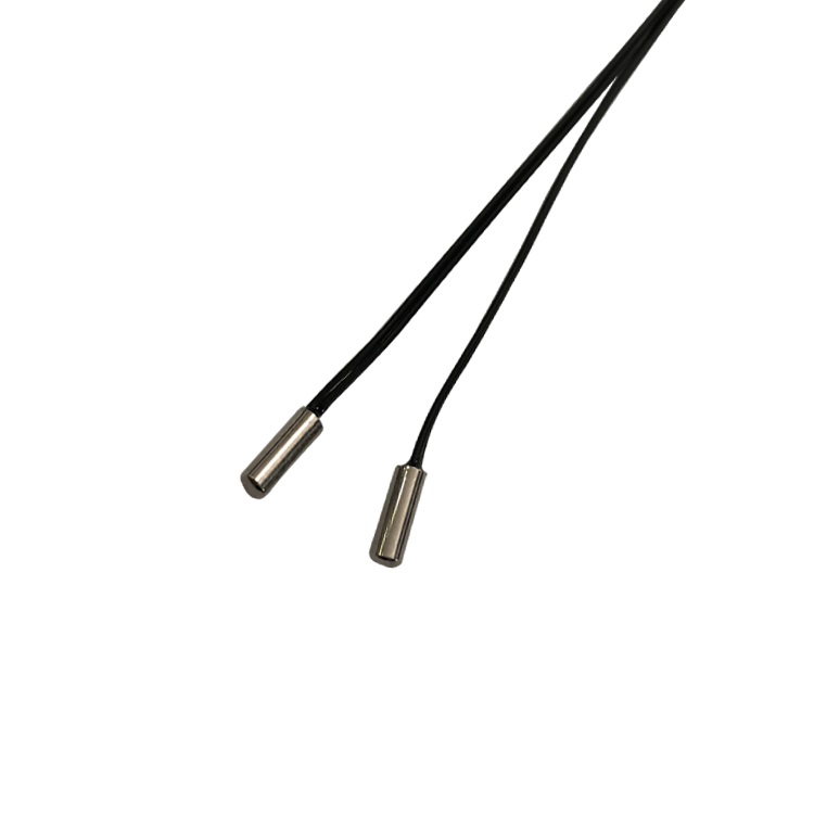 Smple installation temperature sensor for minitype stainless steel tube
